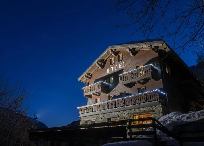 Hotel Rascard Valtournenche photo