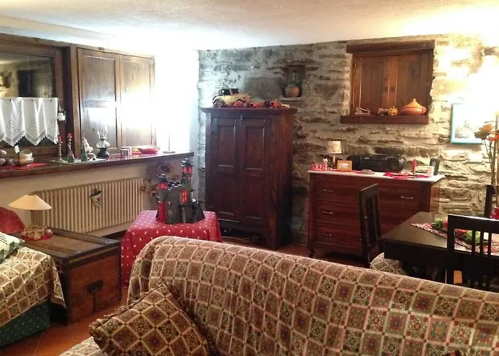 Chalet A La Salle Affittasi Grazioso E Ampio Monolocale Cir N 0095 Chateau photo