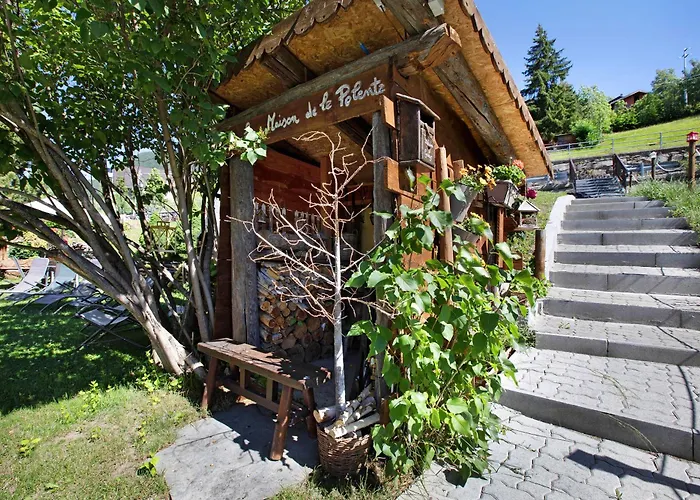 Maison Grange 4 Cerise fotoğrafı