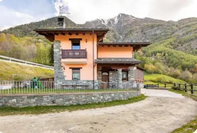 La Maison Rose Brissogne photo
