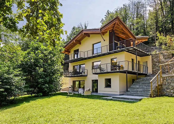 Loma Champdepraz Hotel photo