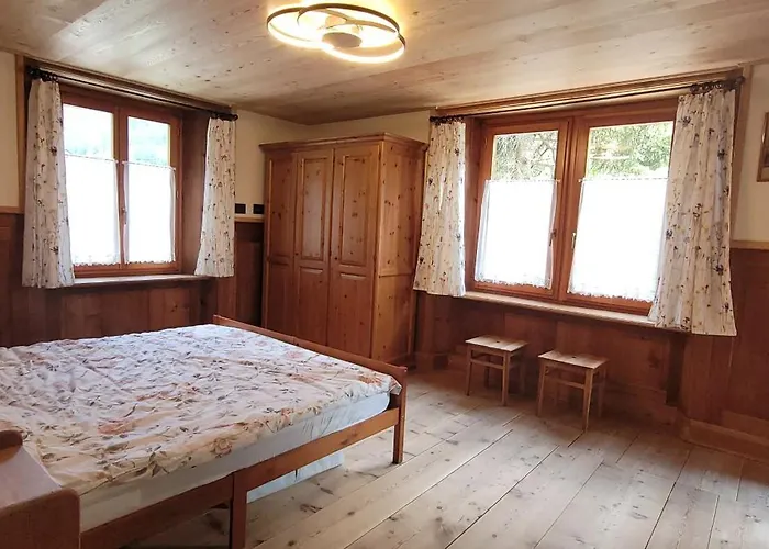 Castel  Bellissimo Appartamento Con Vista Spettacolare Sul Monte Rosa In Affitto Al Mese תמונה